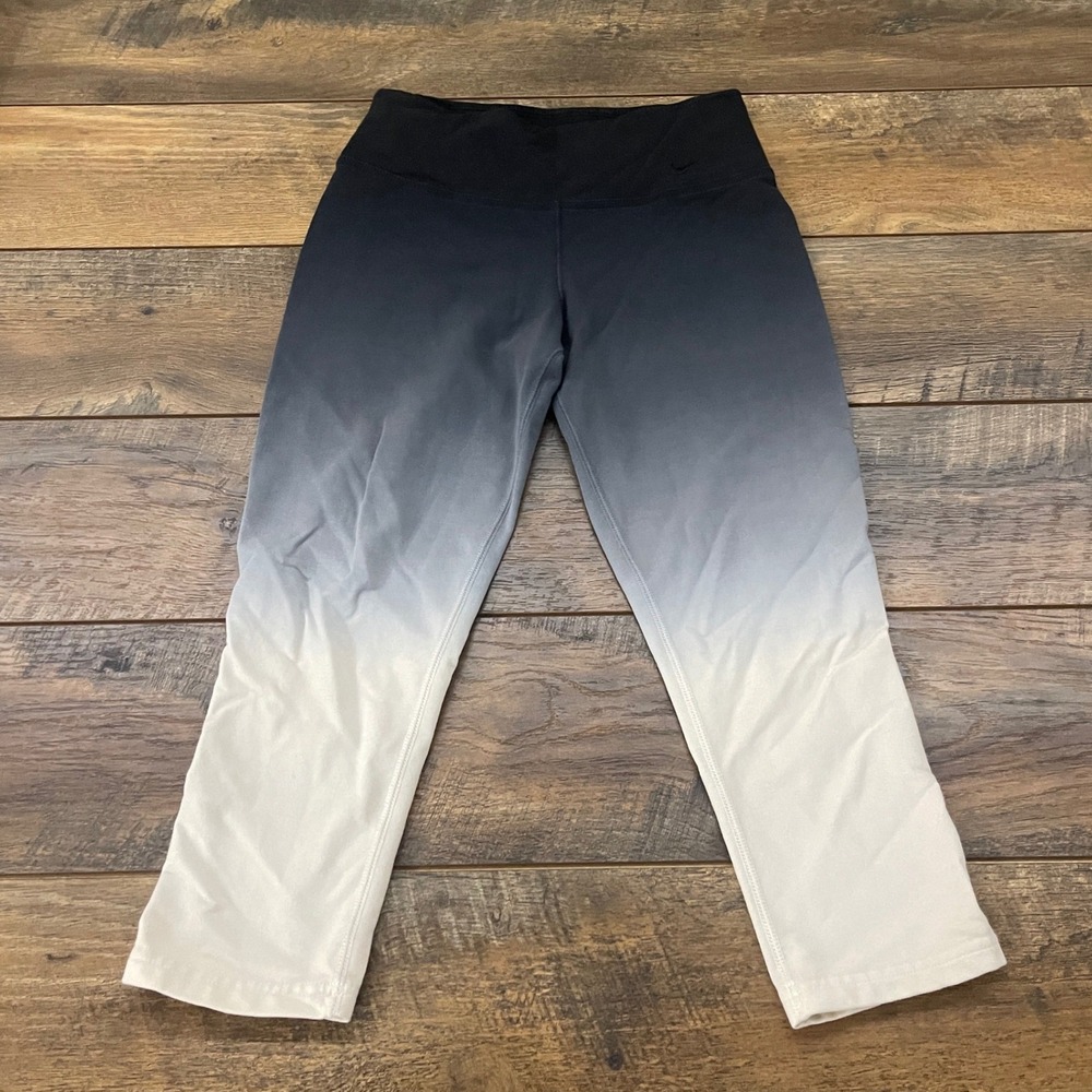 Nike Dri-FIT Ombre Gradient Leggings Black White Crop Yoga Pants XS Active Gym